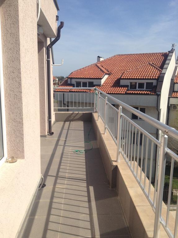 Dimitrov Apartments Burgas Bagian luar foto