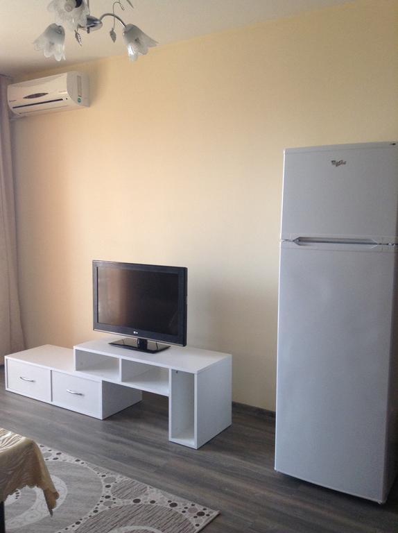 Dimitrov Apartments Burgas Bagian luar foto